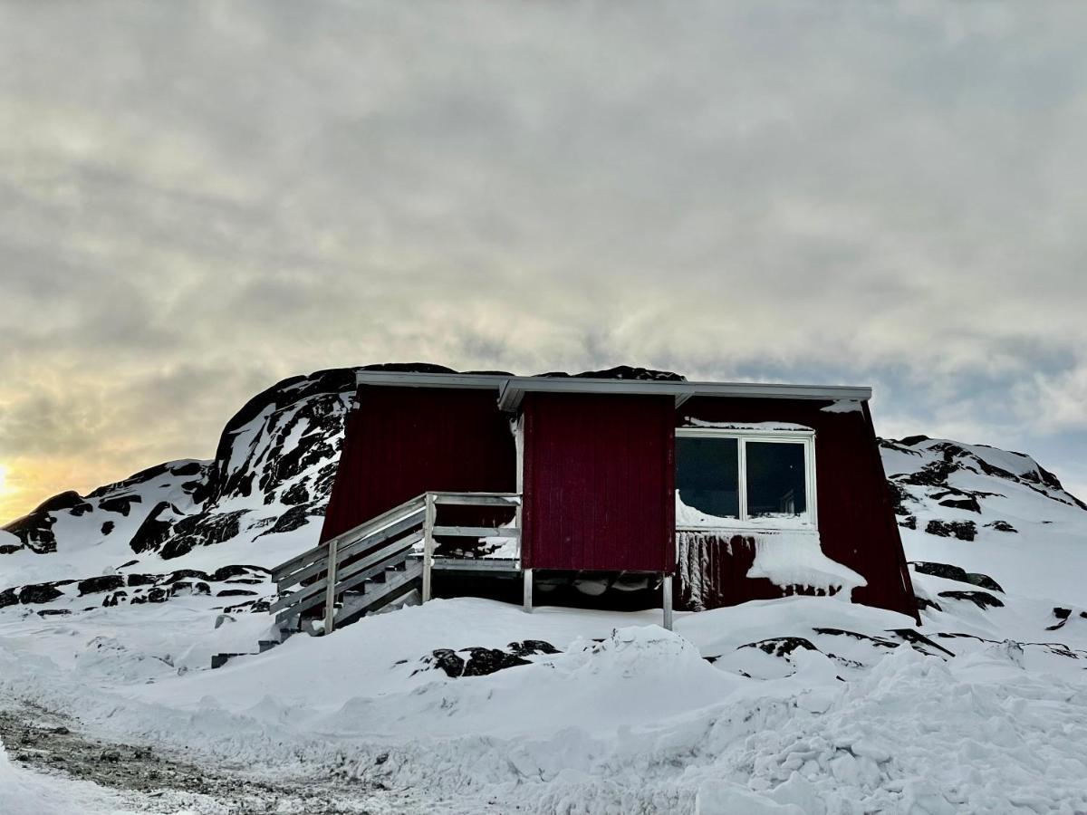 Inuk Hostels Nuuk Luaran gambar